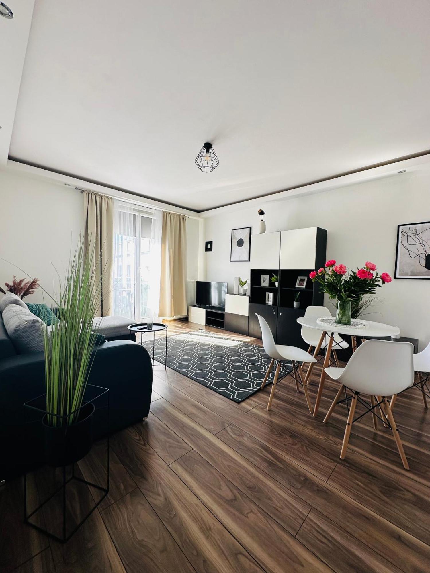 City Apartment Czestochowa Centrum 2-Bedroom Zewnętrze zdjęcie